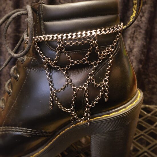 double spiderweb boot chain