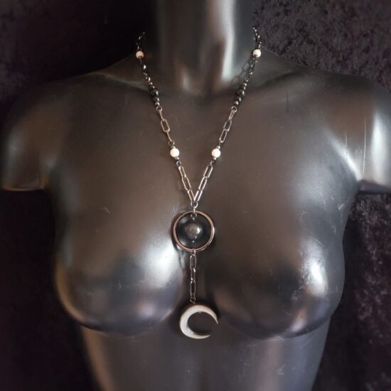 chatoyant moon necklace